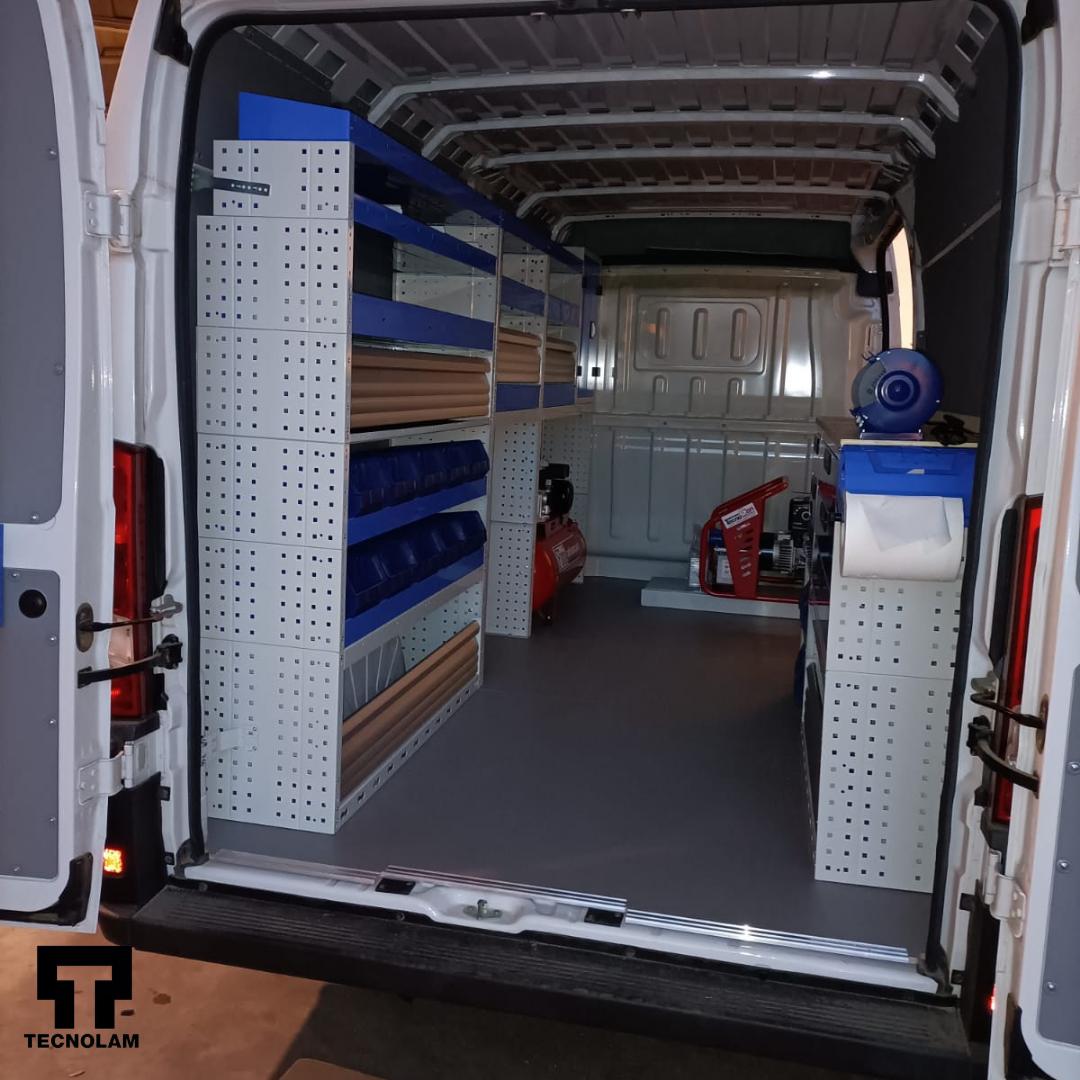 Voorbeeldinrichting Bedrijfswagen Timmerman